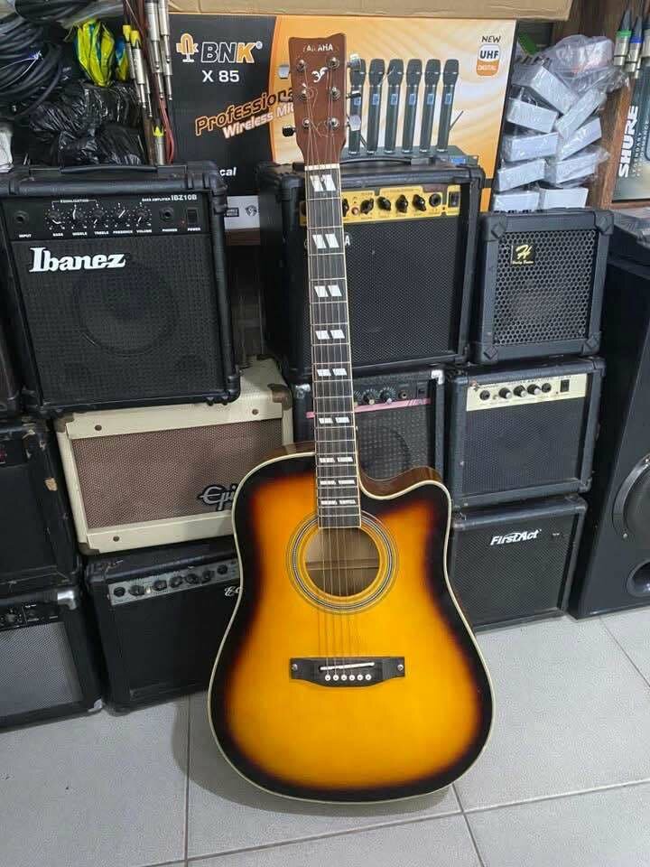 Guitare acoustique électro-acoustique