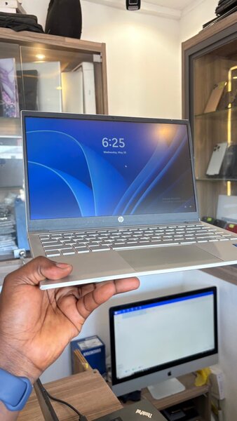 *HP Pavilion Laptop