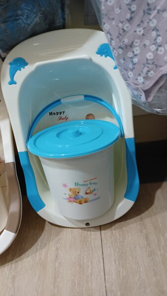 Bath set
