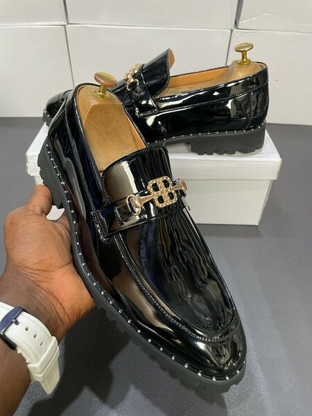 Chaussure en cuir