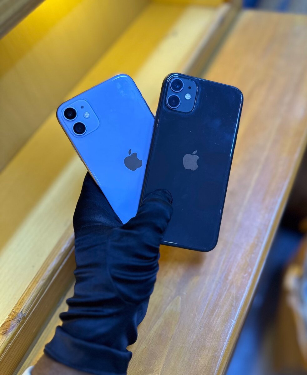 iPhone 11 64gig