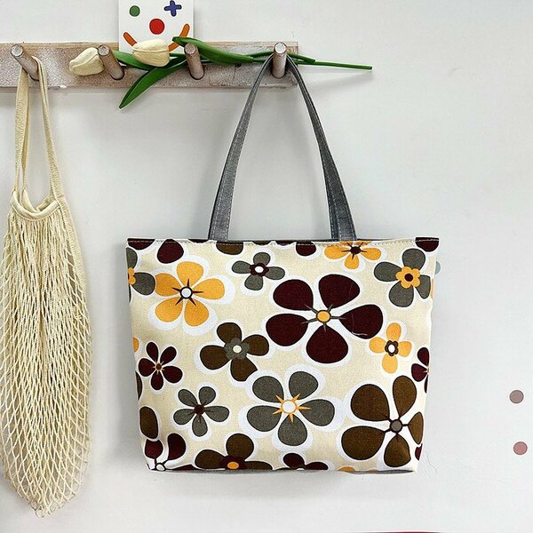 Ladies bag