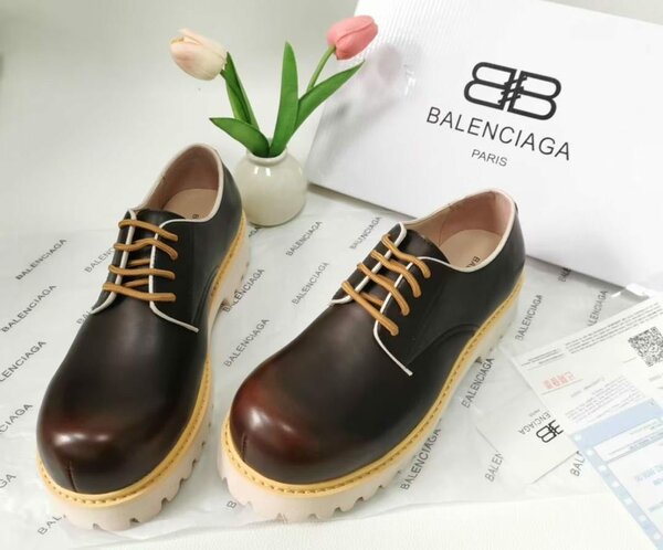SOULIERS