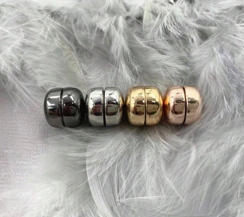 Hijab magnet pins