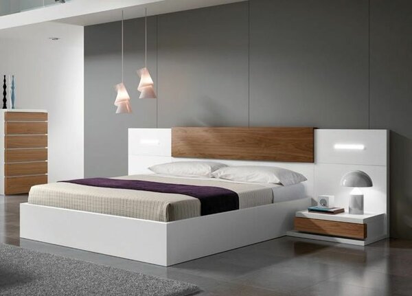 King Size  Bed