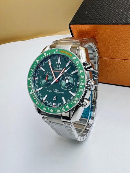 Montre Omega