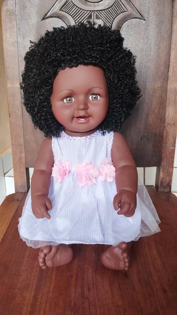 Poupée africaine