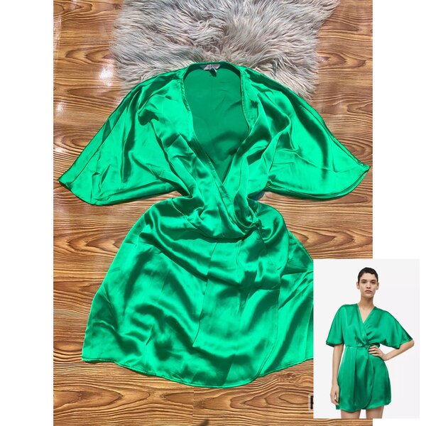 12/14 satin mini dress