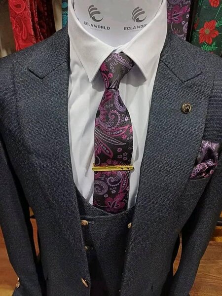 Suit