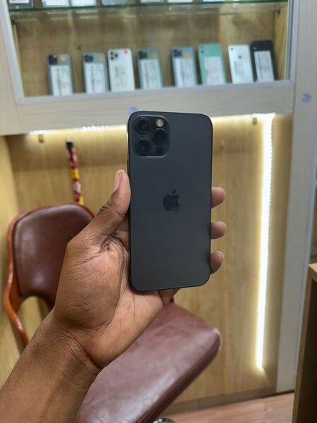 iPhone 12 Pro