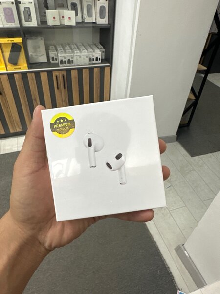 AirPods 3 Lux