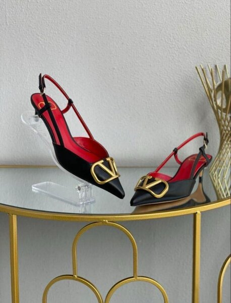 Ladies heels
