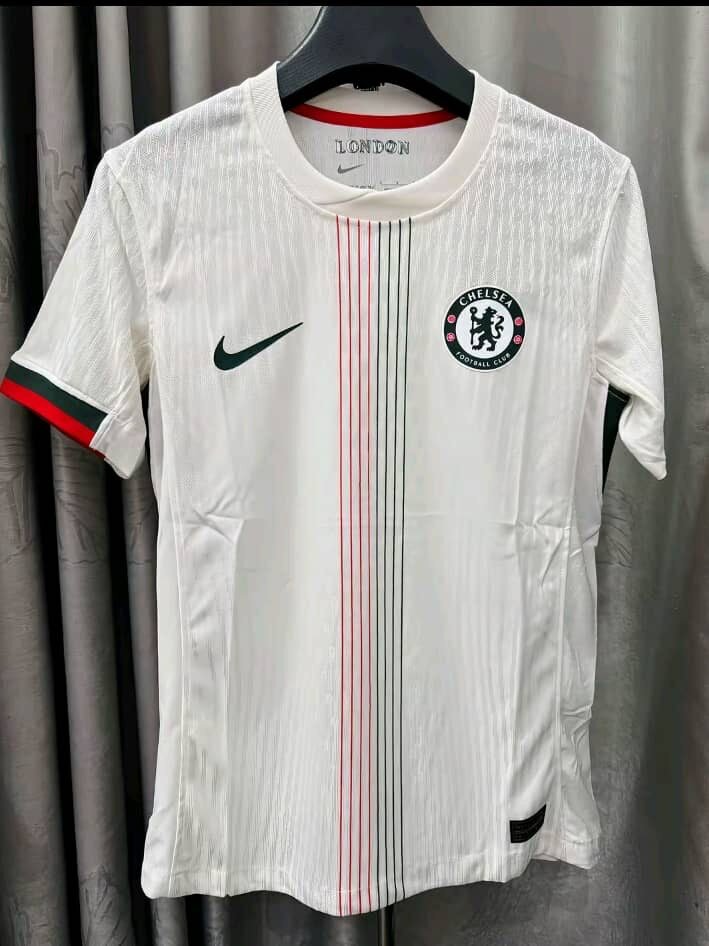 Maillots de football élégants