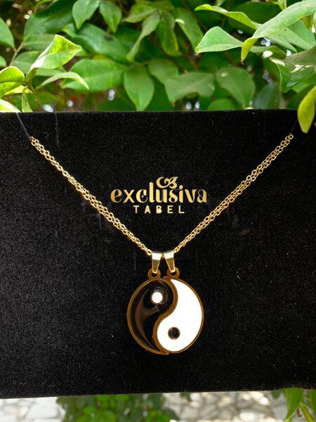 Couple necklaces