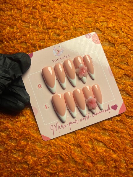 Ongles Prêts à Porter