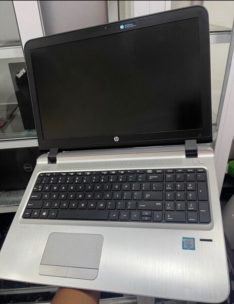 Laptop