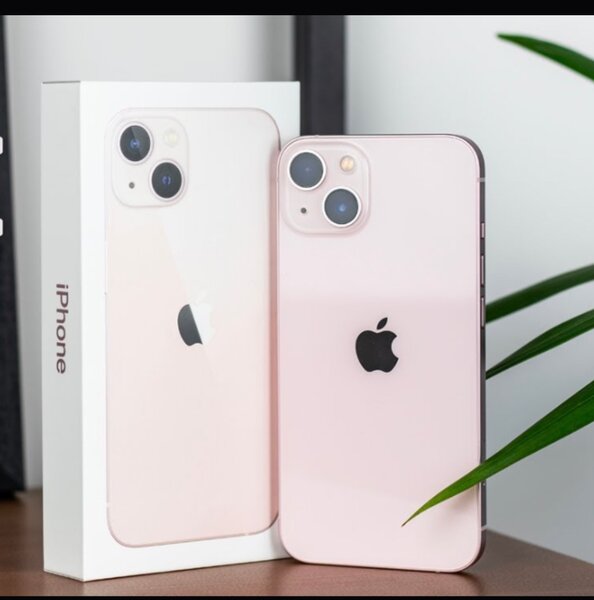 iPhone 13 simple