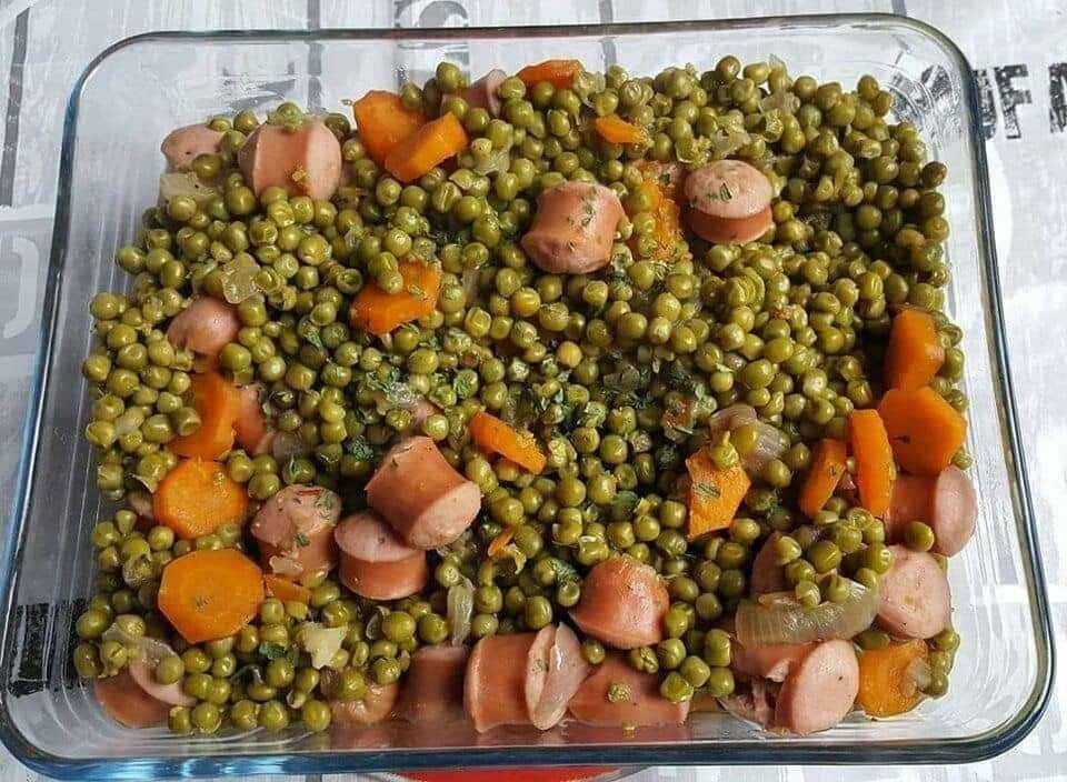Petit pois saucisse de poulet