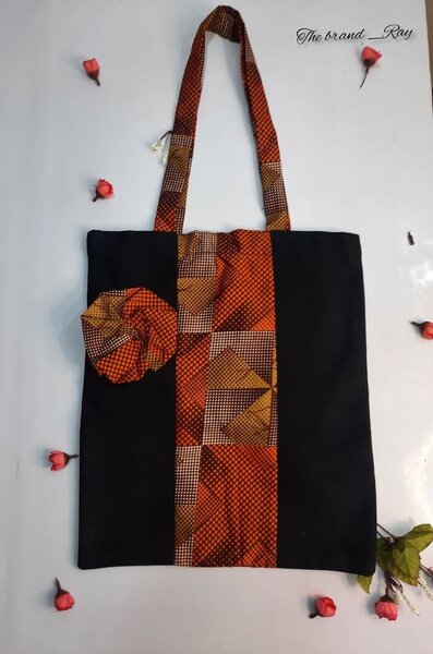 Tote bags