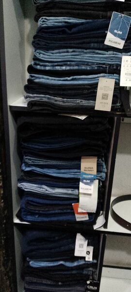Men's demin jeans