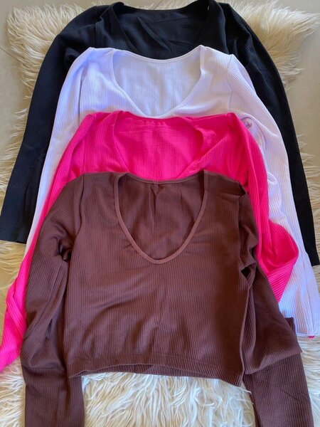 Leggings and tops