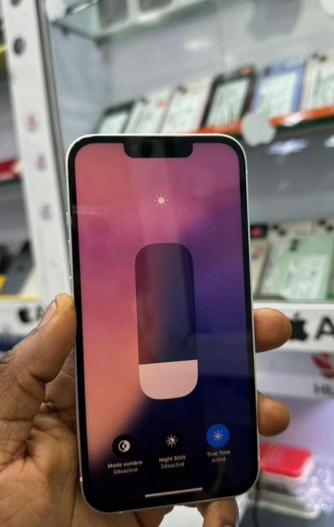 iPhone 13 128GB Blanc
