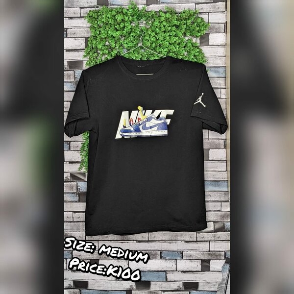 Printed T-shirt