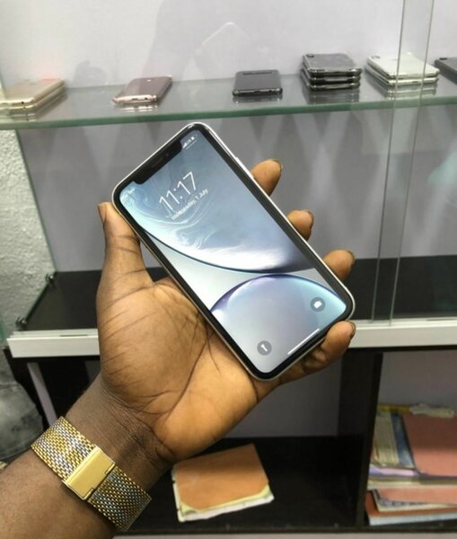 iPhone xr