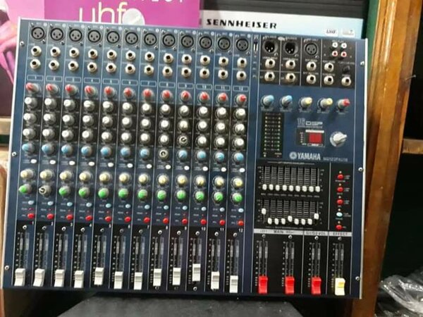 Tableau de mixage console