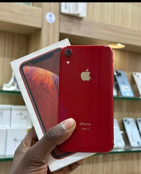 iPhone XR Rouge 64GB