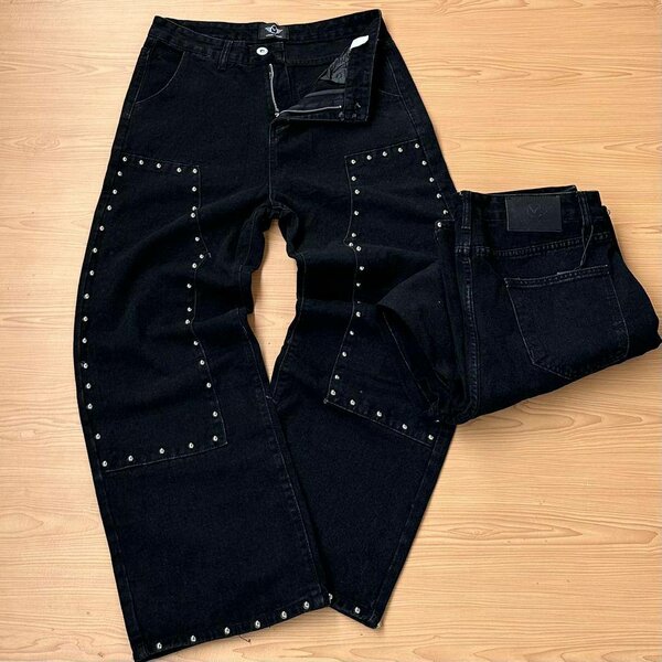 Baggy jeans