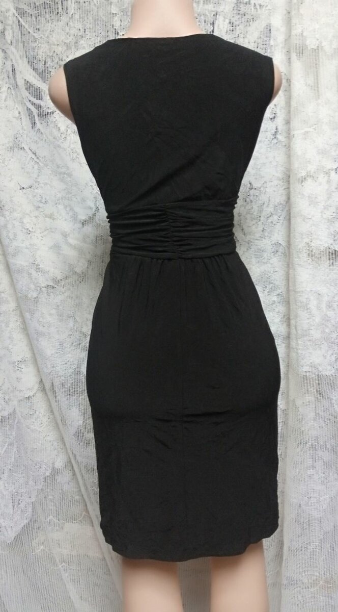 Robe Noire Élégante Femme