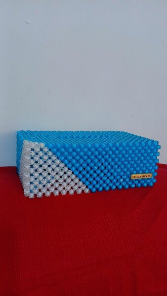 Tissue box