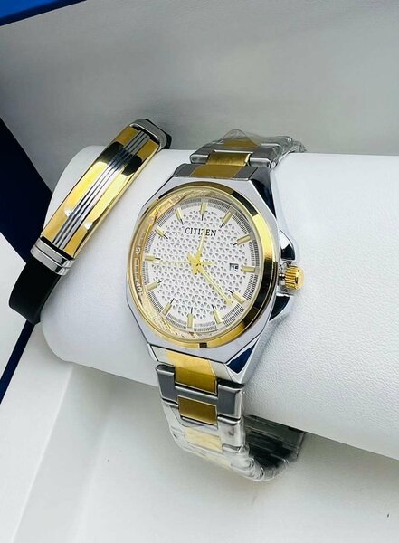 MONTRE RAFFINÉ DISPO