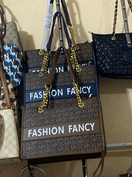 ladies handheld bag