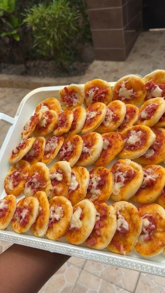 10 minis pizza