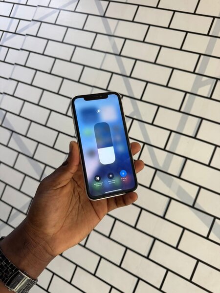 iPhone 11 Blanc 64GB