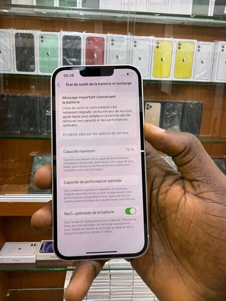 iPhone 13