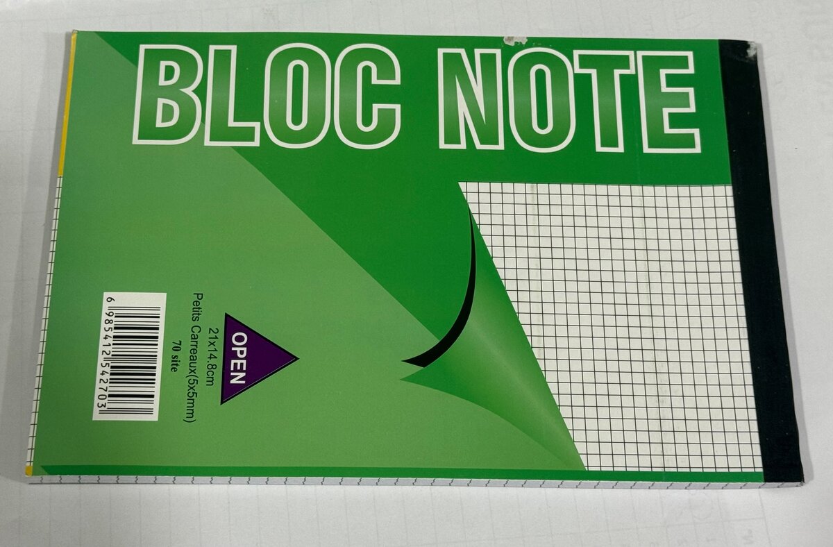 Bloc-notes quadrillé compact
