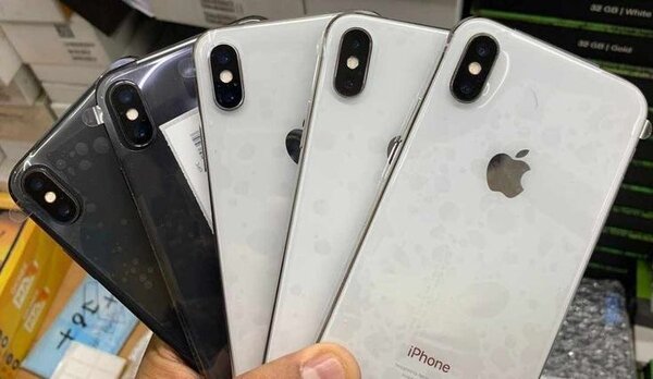iPhone X