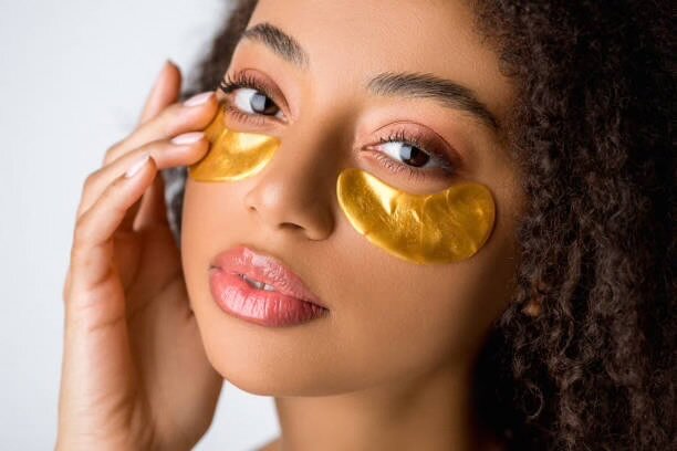Masque anti cernes et lèvres