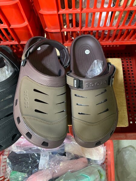 Crocs
