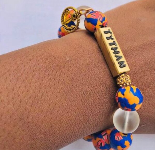 Customized beads