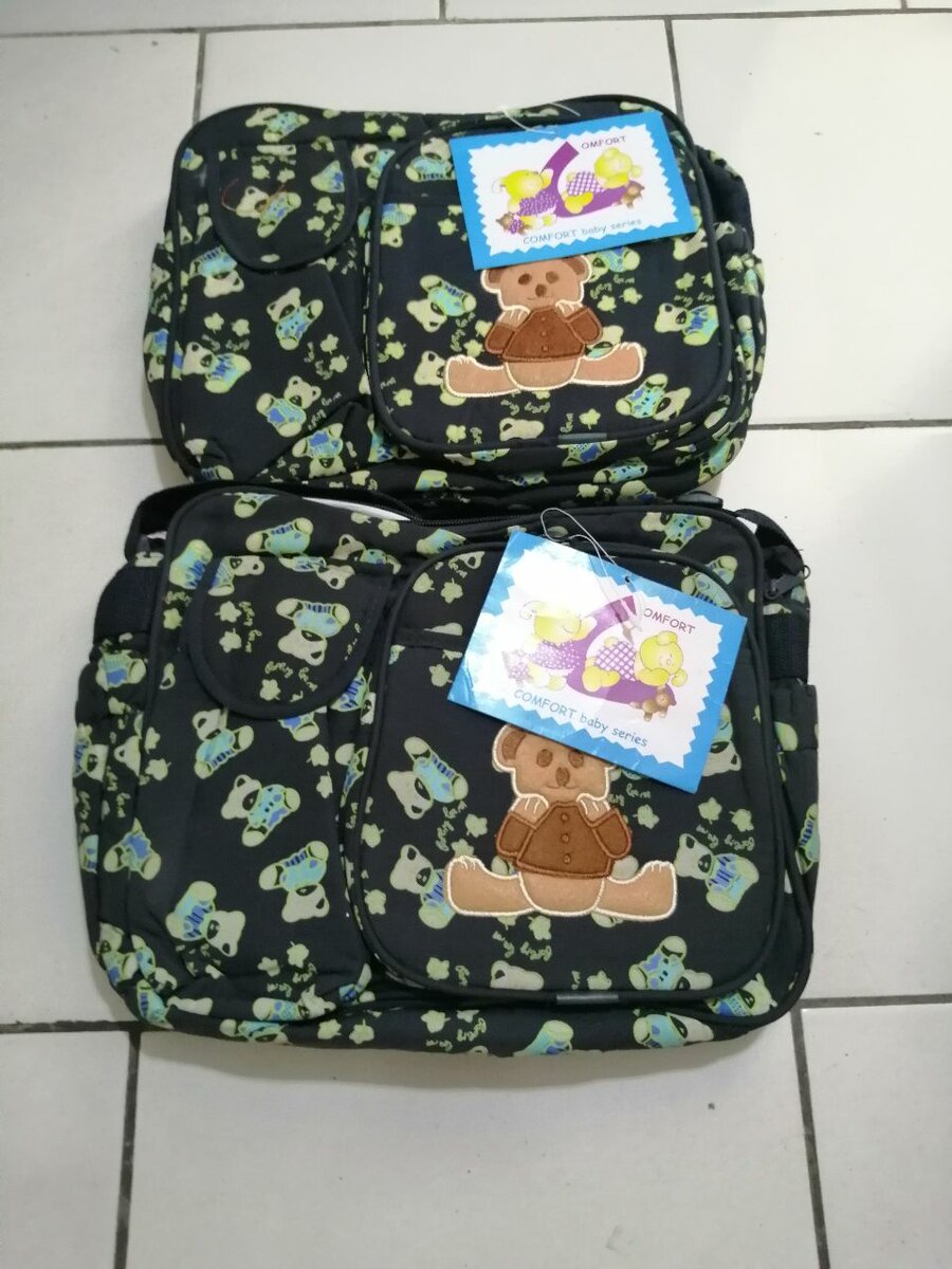 serviettes en 3, drap en coton, grenouillères,sac