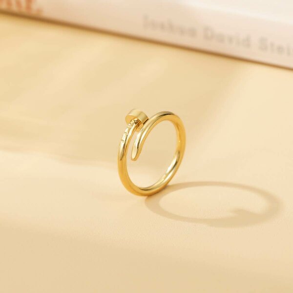 Fashion rings
