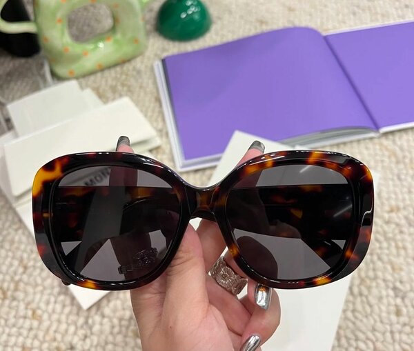 Lunettes de soleil oversized tendances
