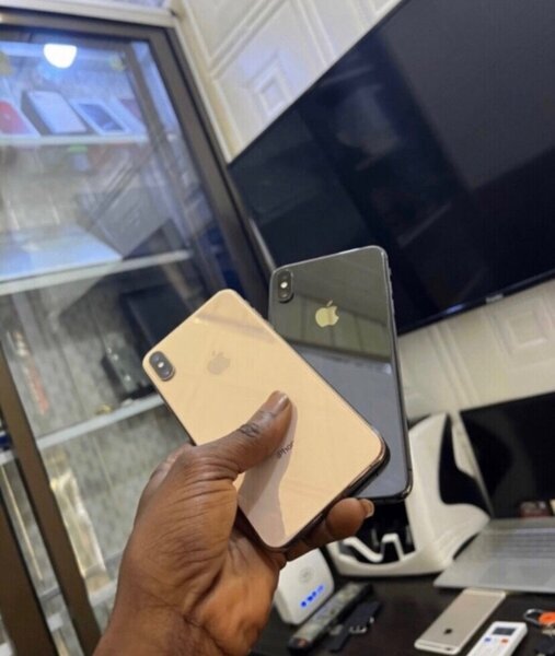 iPhone XS Max