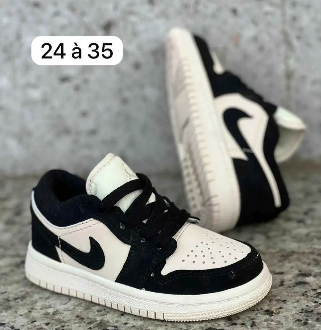 Baskets Enfant Noires et Blanches