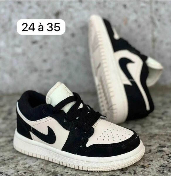 Baskets Enfant Noires et Blanches