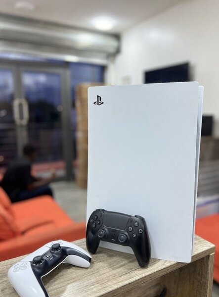 PS 5